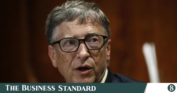 Bill Gates Philanthropy Bill Gates Steps Down From Microsoft Board The Business Standard