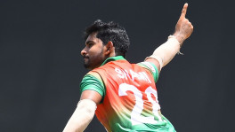 ব্যাটে-বলে সামর্থ্য প্রমাণ করে জিম্বাবুয়ে সফরের স্কোয়াডে জায়গা করে নিলেন শামীম হোসেন। ছবি: সংগৃহীত