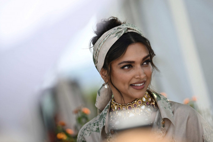 Deepika Padukone is only the third Indian presenter at the Oscars till date