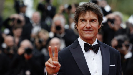 A helicopter entry, tears & Palme d'Or. Tom Cruise returns to Cannes after  30 years | undefined