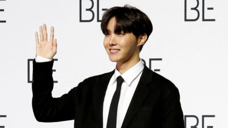 BTS' J-Hope becomes first South Korean artist to headline Lollapalooza  2022; TXT to make festival debut : Bollywood News - Bollywood Hungama