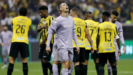 Cristiano Ronaldo's Al Nassr knocked out of Saudi Super Cup after 3-1  defeat to Al Ittihad - Arabian Business