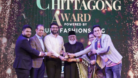 27 entrepreneurs, organisations receive Hello Chittagong Award in 24 categories