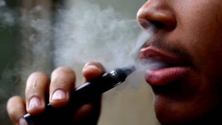 UK government to ban disposable vapes to prevent use by children