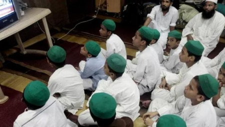 Students of Quran Madrasa Gulshan E Raza Taleemul orphanage. Representational image. Photo: Anshuman Poyrekar/HT File Photo