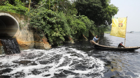 The blackened water of Buriganga offers little sign that this was once the lifeline of Dhaka. Photos: Mehedi Hasan


