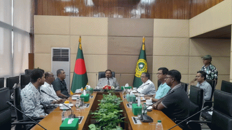 Speaker Hafiz Uddin Ahmad spoke at an exchange of views with members of the executive committee of the Bangladesh Parliament Journalists’ Association (BPJA) at his conference room in Parliament on 4 june 2026. Photo: Collected