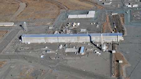 The Purex (Plutonium Uranium Extraction Plant) separations facility at the Hanford Works is seen in an undated aerial photo. The building has been vacant for nearly twenty years but remains highly contaminated, according to the Department of Energy. Photo: Reuters