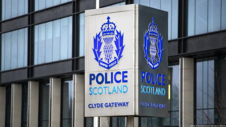 Counterterrorism police are investigating Friday's unrest in Edinburgh. Photo: Jane Barlow/empics/picture alliance