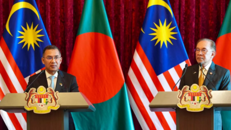 Malaysian Prime Minister Anwar Ibrahim (right) addresses a joint press conference with Prime Minister Tarique Rahman at Perdana Putra, the office of the Malaysian Prime Minister at Putrajaya on Monday. Photo: PMO
