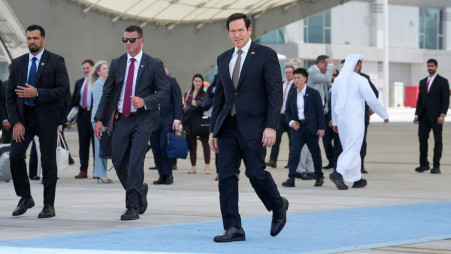 US Secretary of State Marco Rubio walks to board a US Air Force C-17 Globemaster III transport aircraft at Al Bateen Executive Airport, en route to Kuwait during his visit to the Middle East to discuss the interim deal between the US and Iran with Arab Gulf allies, in Abu Dhabi, United Arab Emirates, on 24 June 2026. Photo: Reuters