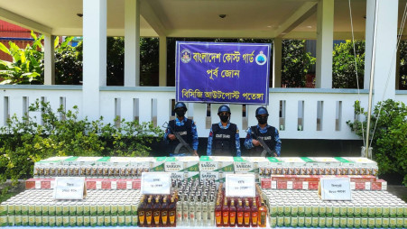 Smuggled foreign beer, liquor and cigarettes, worth an estimated Tk53.61 lakh, were seized during an anti-smuggling operation in Chattogram's Patenga. Photo: Collected