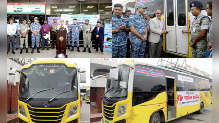 HSIA Executive Director Group Captain SM Ragib Samad inaugurates CAAB's free airport shuttle service for passengers today. Photo : Collected.