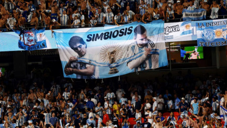 Soccer Football - FIFA World Cup 2026 - Quarter Final - Argentina v Switzerland - Kansas City Stadium, Kansas City, Missouri, U.S. - July 11, 2026 Argentina fans celebrate after the match as Argentina qualify for the semi finals of the World Cup: Photo: REUTERS