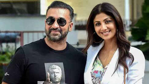 Sex Videos Shilpa Shetty - After Raj Kundra's arrest, Shilpa Shetty makes first appearance, speaks  about how to control 'negative thoughts' | undefined