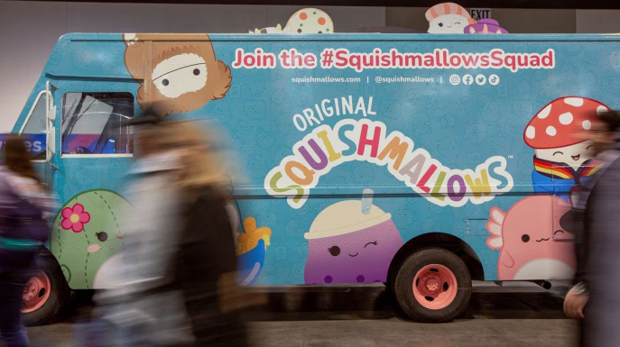 Warren Buffett: Couple Behind Squishmallows Are 'Ideal Berkshire Managers