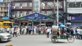The protest was held on 2 June outside the bank’s headquarters in Dilkusha, Dhaka. Photo: TBS