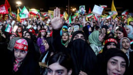 People chant during an anti-US and Israeli rally after Iran's missile attack on Israel, in Tehran, Iran, June 7, 2026. Photo: Majid Asgaripour/WANA (West Asia News Agency) via Reuters