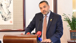Prime Minister's Office (PMO) Spokesperson Mahdi Amin briefs at a press conference at the Diaoyutai Hotel in Beijing, 26 June 2026. Photo: Courtesy