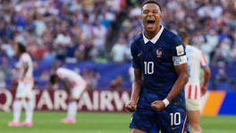 France's Kylian Mbappe celebrates after their match against Paraguay in the Fifa Wold Cup 2026 round of 16 at Philadelphia Stadium, Philadelphia, Pennsylvania, US 4 July 2026. Photo: IMAGN IMAGES via Reuters