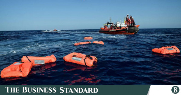 Boat Carrying 200 People Capsizes In Nigeria The Business Standard 3990