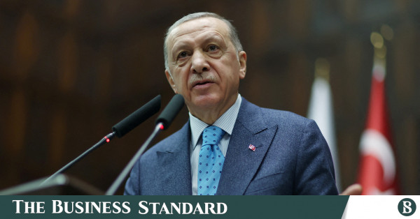 Erdoğan, Türkiye’de Finlandiya’nın İsveç’e karşı NATO üyeliğinin değerlendirilebileceğini belirtti.