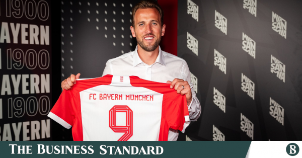 Harry Kane's transfer to Bayern Munich sparks projected £100 million shirt  sales